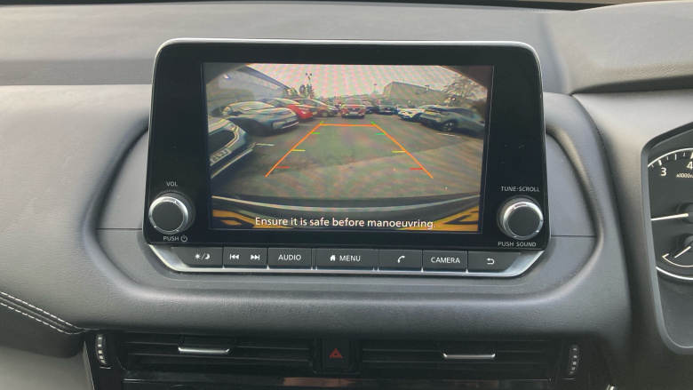 Nissan Qashqai 1.3 DiG-T MH 158 Acenta Premium 5dr Xtronic Petrol Hatchback